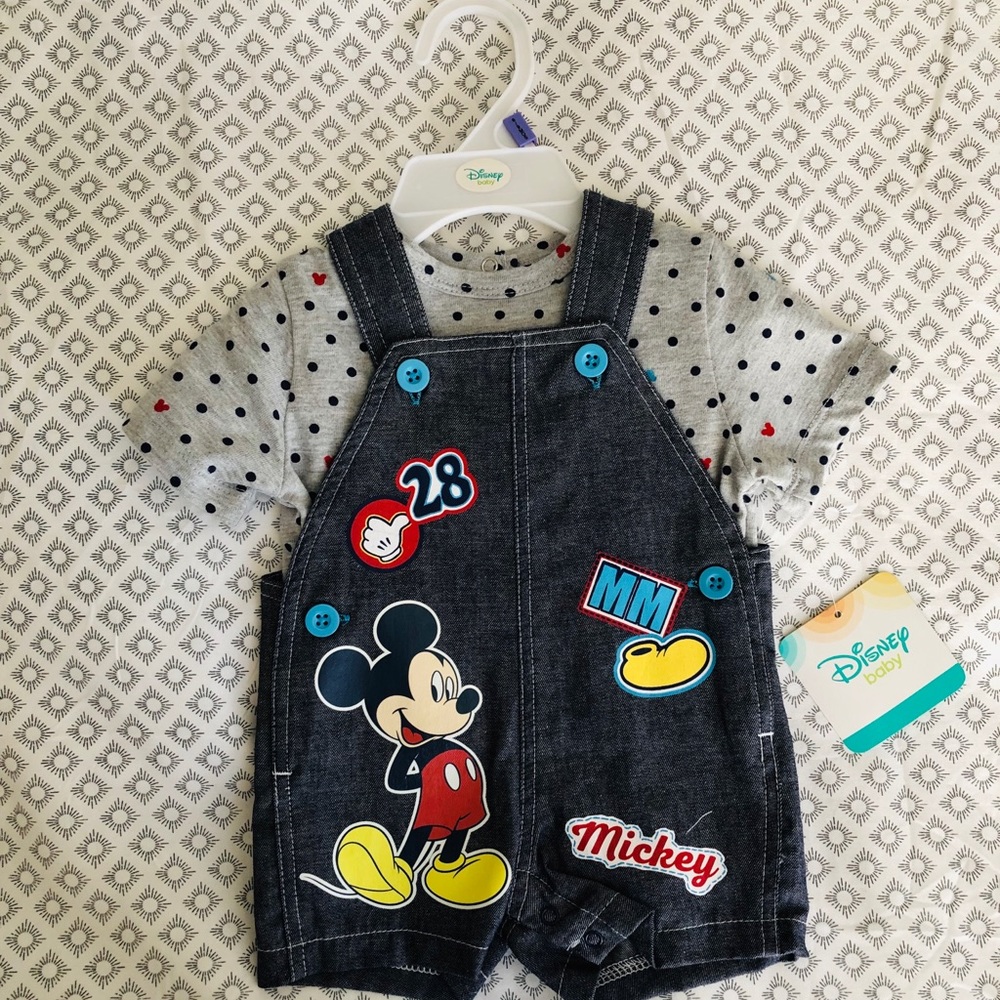 Disney 2 -piece Mickey Mouse jumper